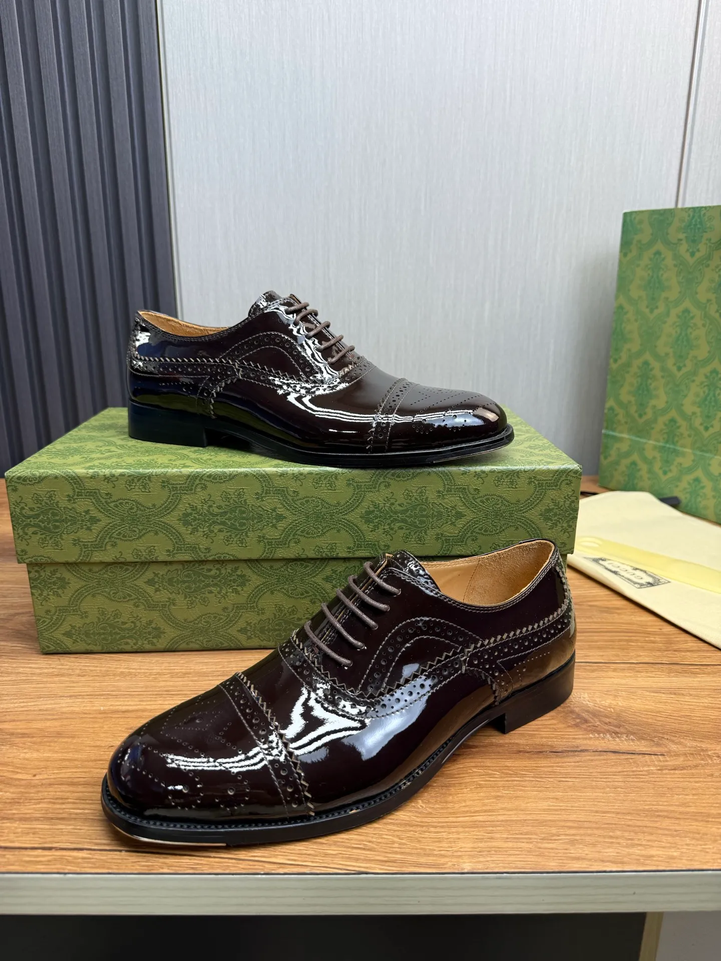 Men's shoes 💰680💰 GUCCI Gucci. Men's business casual leather shoes, all made of imported original brand leather, just to create a more comfortable wearing experience. Upper: original cowhide + imported cowhide lining, original non-slip and wear-resistant outsole ✔️36-45 (38.45 non-refundable)